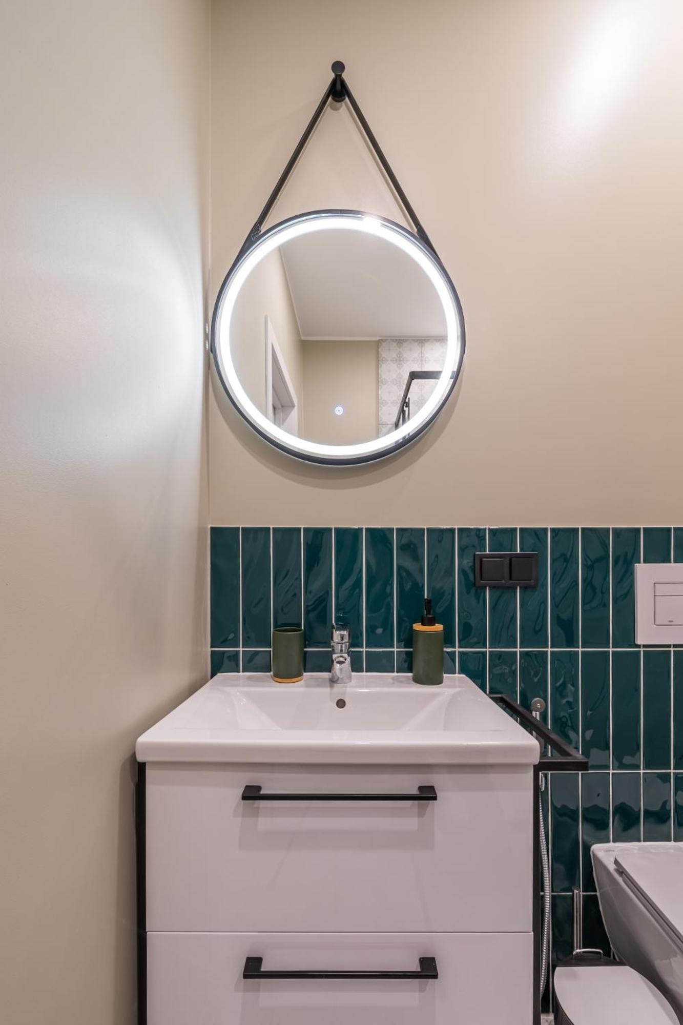 Spacious 1-Bedroom Apartment In The Heart Of Old Town Рига Экстерьер фото